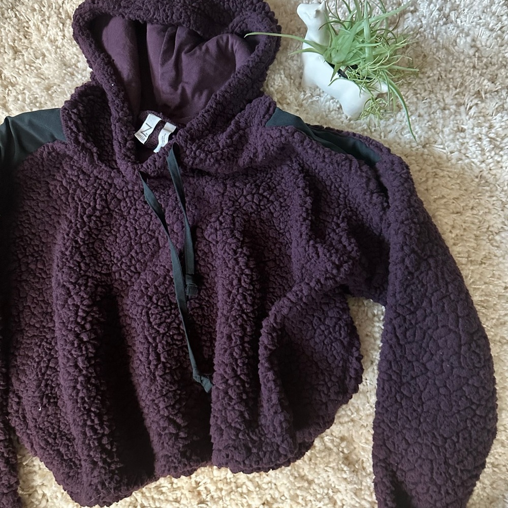 Z by Zella purple fluffy fuzzy long sleeve faux leather unique crop swea…